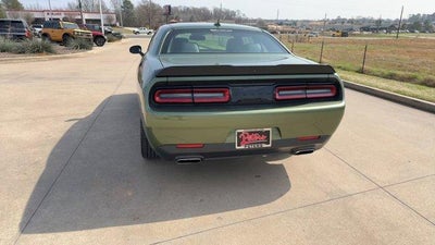 2023 Dodge Challenger SXT RWD