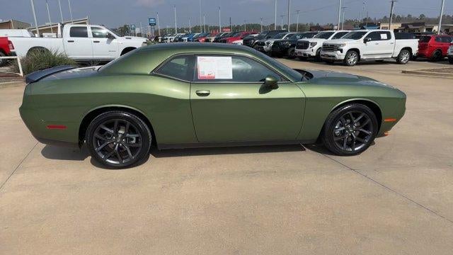 2023 Dodge Challenger SXT RWD
