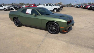2023 Dodge Challenger SXT RWD