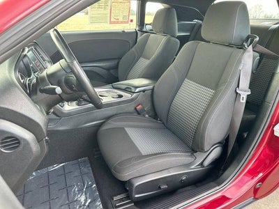 2023 Dodge Challenger SXT RWD