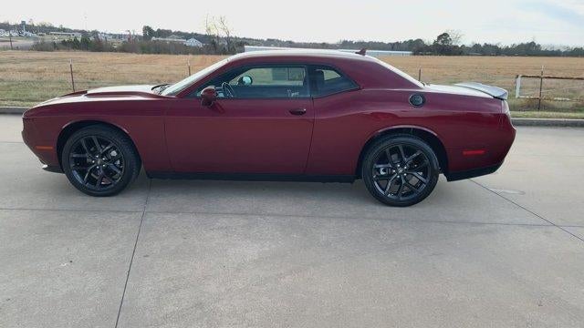 2023 Dodge Challenger SXT RWD