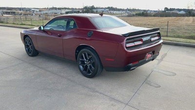 2023 Dodge Challenger SXT RWD