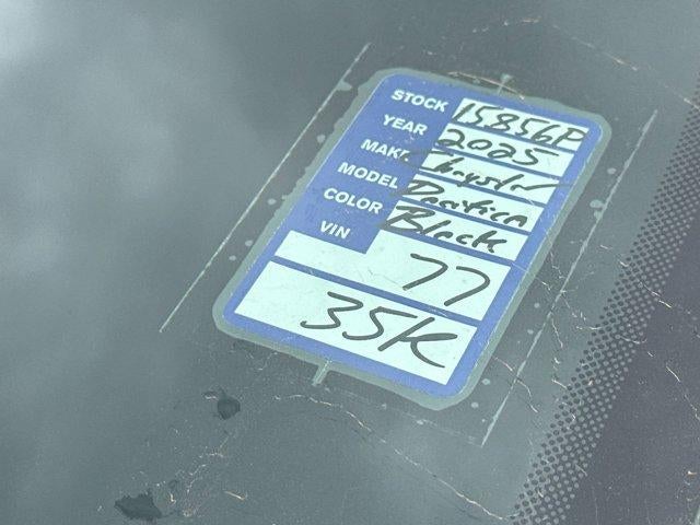 2025 Chrysler Pacifica Select FWD