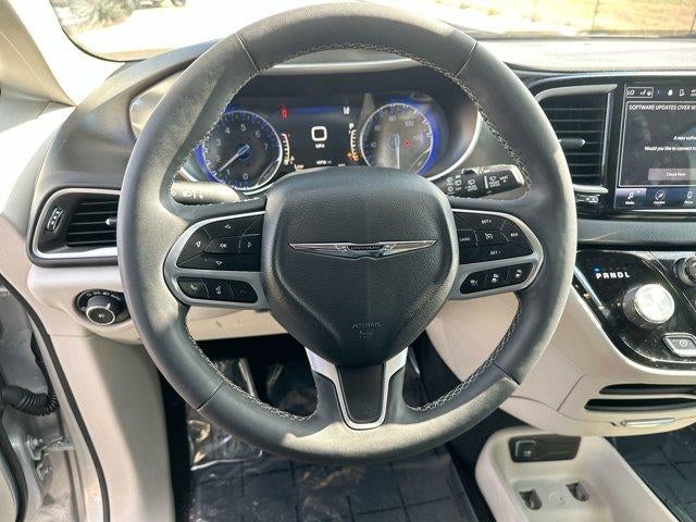 2024 Chrysler Pacifica Touring L FWD