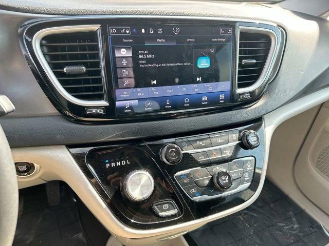 2024 Chrysler Pacifica Touring L FWD