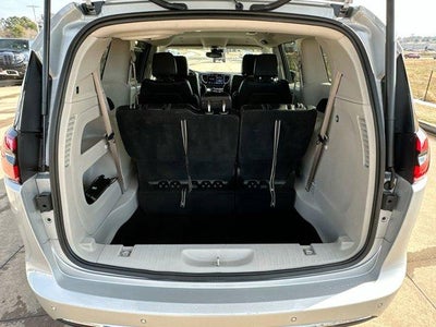 2024 Chrysler Pacifica Touring L FWD