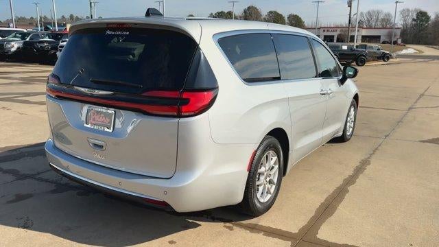 2024 Chrysler Pacifica Touring L FWD