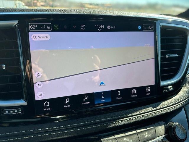 2025 Chrysler Pacifica Limited FWD