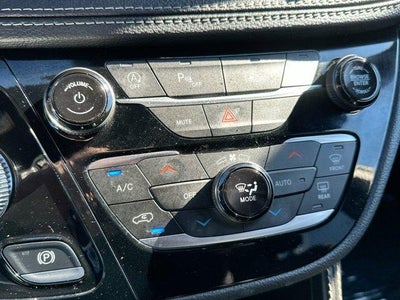 2025 Chrysler Pacifica Limited FWD