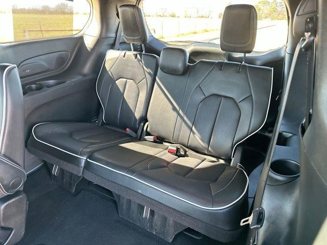 2025 Chrysler Pacifica Limited FWD