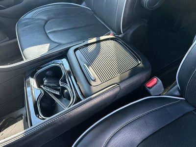 2025 Chrysler Pacifica Limited FWD