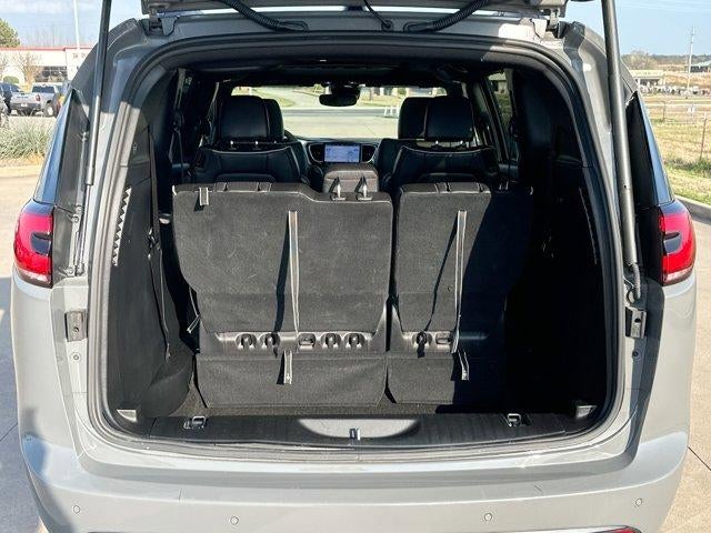 2025 Chrysler Pacifica Limited FWD