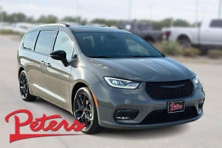 2025 Chrysler Pacifica Limited FWD