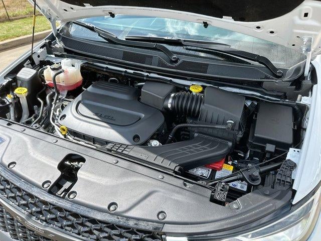 2025 Chrysler Pacifica Limited FWD