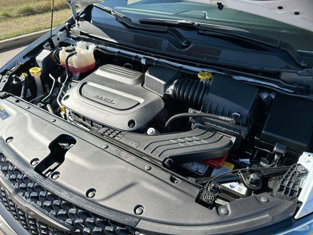 2025 Chrysler Pacifica Limited FWD