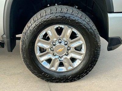 2025 Chevrolet Silverado 2500 HD Crew Cab Standard Box 4-Wheel Drive High Country