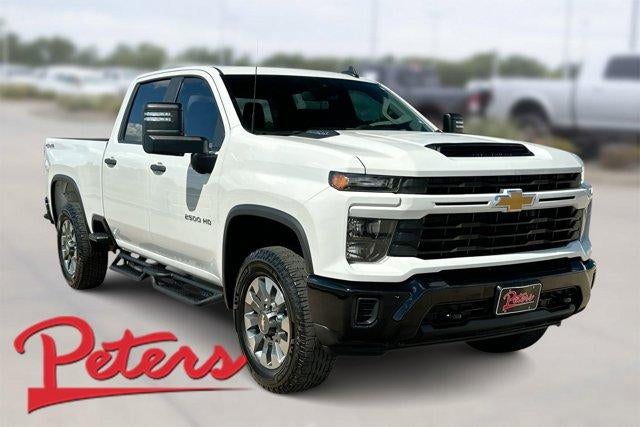 2024 Chevrolet Silverado 2500 HD Crew Cab Standard Box 4-Wheel Drive Custom
