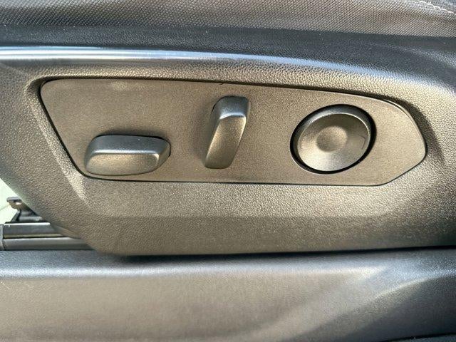 2024 Chevrolet Silverado 2500 HD Crew Cab Standard Box 4-Wheel Drive Custom