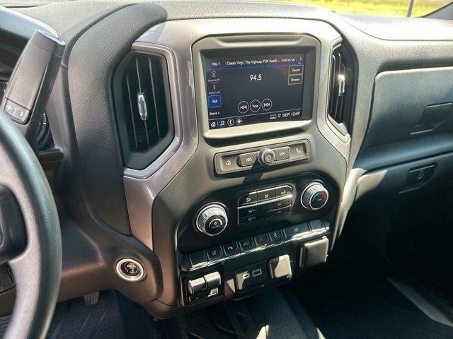 2024 Chevrolet Silverado 2500 HD Crew Cab Standard Box 4-Wheel Drive Custom