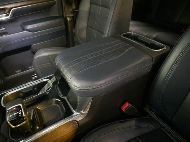 2024 Chevrolet Silverado 1500 Crew Cab Short Box 4-Wheel Drive High Country