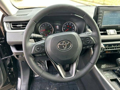 2021 Toyota RAV4 XLE Premium FWD (Natl)