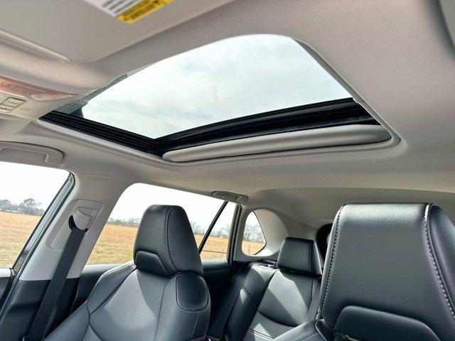 2021 Toyota RAV4 XLE Premium FWD (Natl)