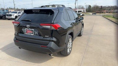 2021 Toyota RAV4 XLE Premium FWD (Natl)