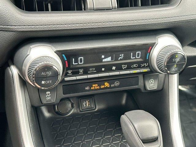 2024 Toyota RAV4 XLE FWD (GS)