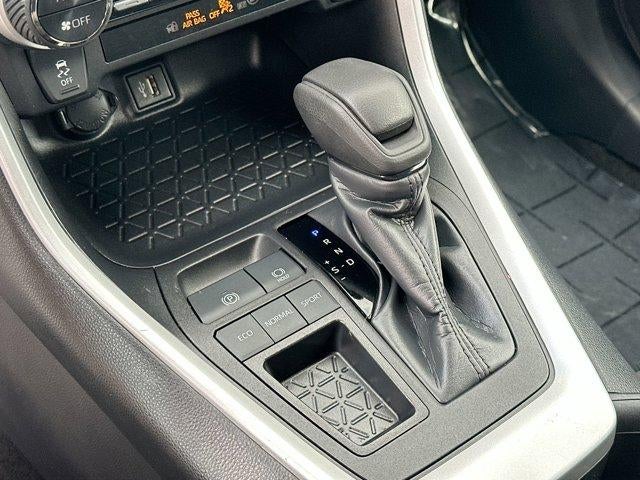 2024 Toyota RAV4 XLE FWD (GS)