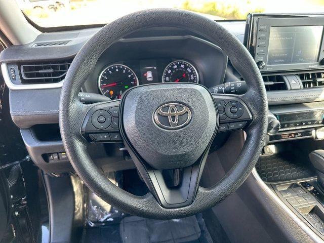 2022 Toyota RAV4 XLE FWD (GS)