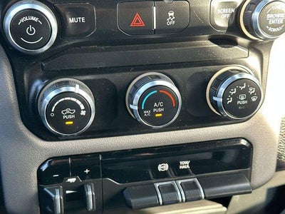 2024 RAM 3500 Big Horn 4x4 Crew Cab 8' Box