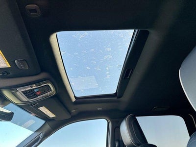 2024 RAM 3500 Limited 4x4 Mega Cab 6'4" Box