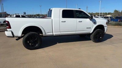 2024 RAM 3500 Limited 4x4 Mega Cab 6'4" Box