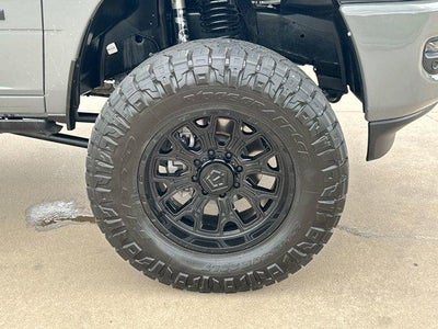 2026 RAM 2500 Laramie 4x4 Mega Cab 6'4" Box