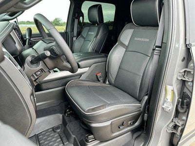 2026 RAM 2500 Laramie 4x4 Mega Cab 6'4" Box