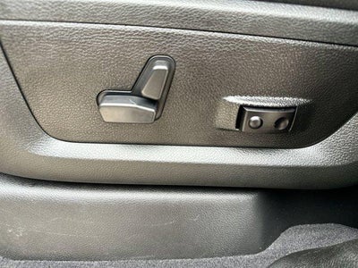 2026 RAM 2500 Laramie 4x4 Mega Cab 6'4" Box