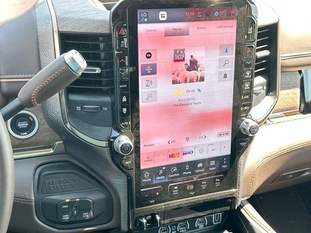 2025 RAM 2500 Longhorn 4x4 Crew Cab 6'4" Box