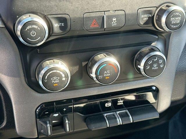 2024 RAM 3500 Big Horn 4x4 Crew Cab 8' Box