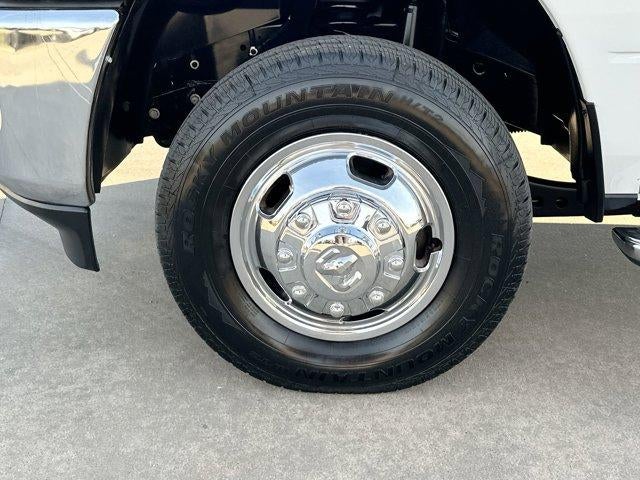 2024 RAM 3500 Big Horn 4x4 Crew Cab 8' Box