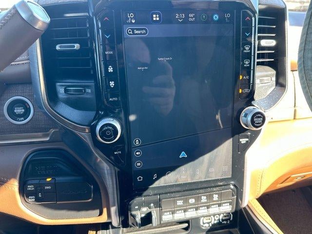 2024 RAM 3500 Longhorn 4x4 Crew Cab 8' Box