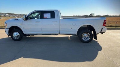 2024 RAM 3500 Longhorn 4x4 Crew Cab 8' Box