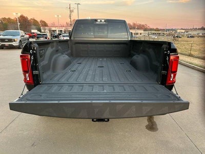 2025 RAM 3500 Limited 4x4 Crew Cab 8' Box