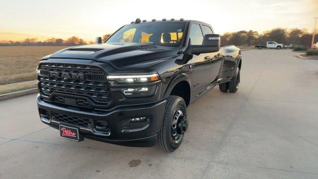2025 RAM 3500 Limited 4x4 Crew Cab 8' Box