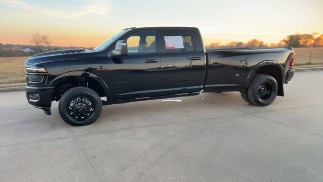 2025 RAM 3500 Limited 4x4 Crew Cab 8' Box