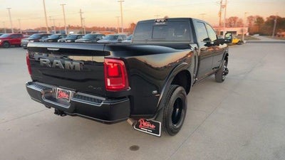 2025 RAM 3500 Limited 4x4 Crew Cab 8' Box