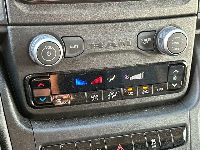 2025 RAM ProMaster Cargo Van Tradesman 2500 High Roof 136" WB w/Pass Seat