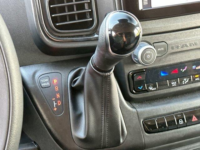 2025 RAM ProMaster Cargo Van Tradesman 2500 High Roof 136" WB w/Pass Seat