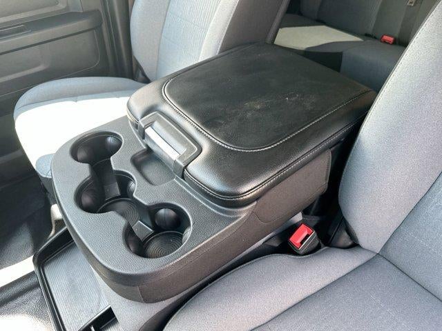 2023 RAM 1500 Classic Tradesman 4x4 Crew Cab 5'7" Box