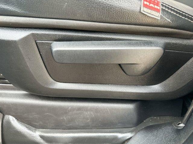 2022 RAM 2500 Tradesman 4x4 Crew Cab 6'4" Box