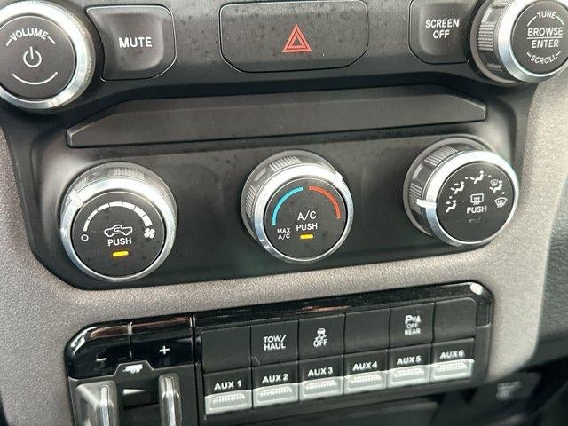 2022 RAM 2500 Tradesman 4x4 Crew Cab 6'4" Box